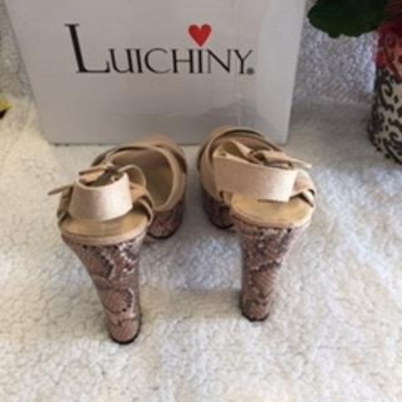 LUICHINY BELL BEIGE SNAKE PLATFORM SANDALS 8M - Picture 4 of 8